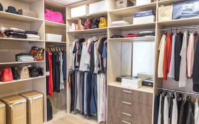 Quels sont les avantages d’un dressing sur mesure ?